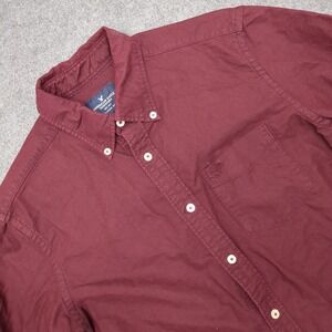 American Eagle Outfitters Classic Fit Button Down Shirt Burgundy Small S/Ch